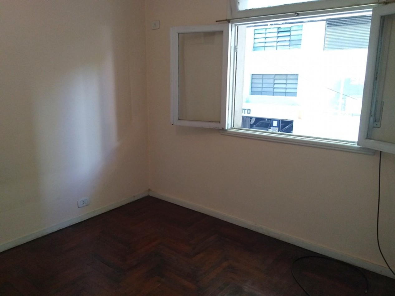 Palermo Hollywood Venta tipo PH 2 ambientes todo al frente 50 m2 balcon cocina separada lavadero