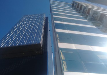 Nuñez Alquiler Oficina planta libre edificio corporativo vista al rio 212m2 C/ 2 cocheras vigilancia 24hs