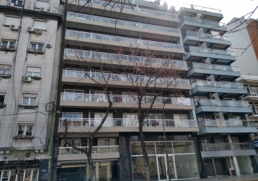 Palermo Venta 2 Ambientes nuevo con balcon terraza al frente cocina separada 2 baños y amenities